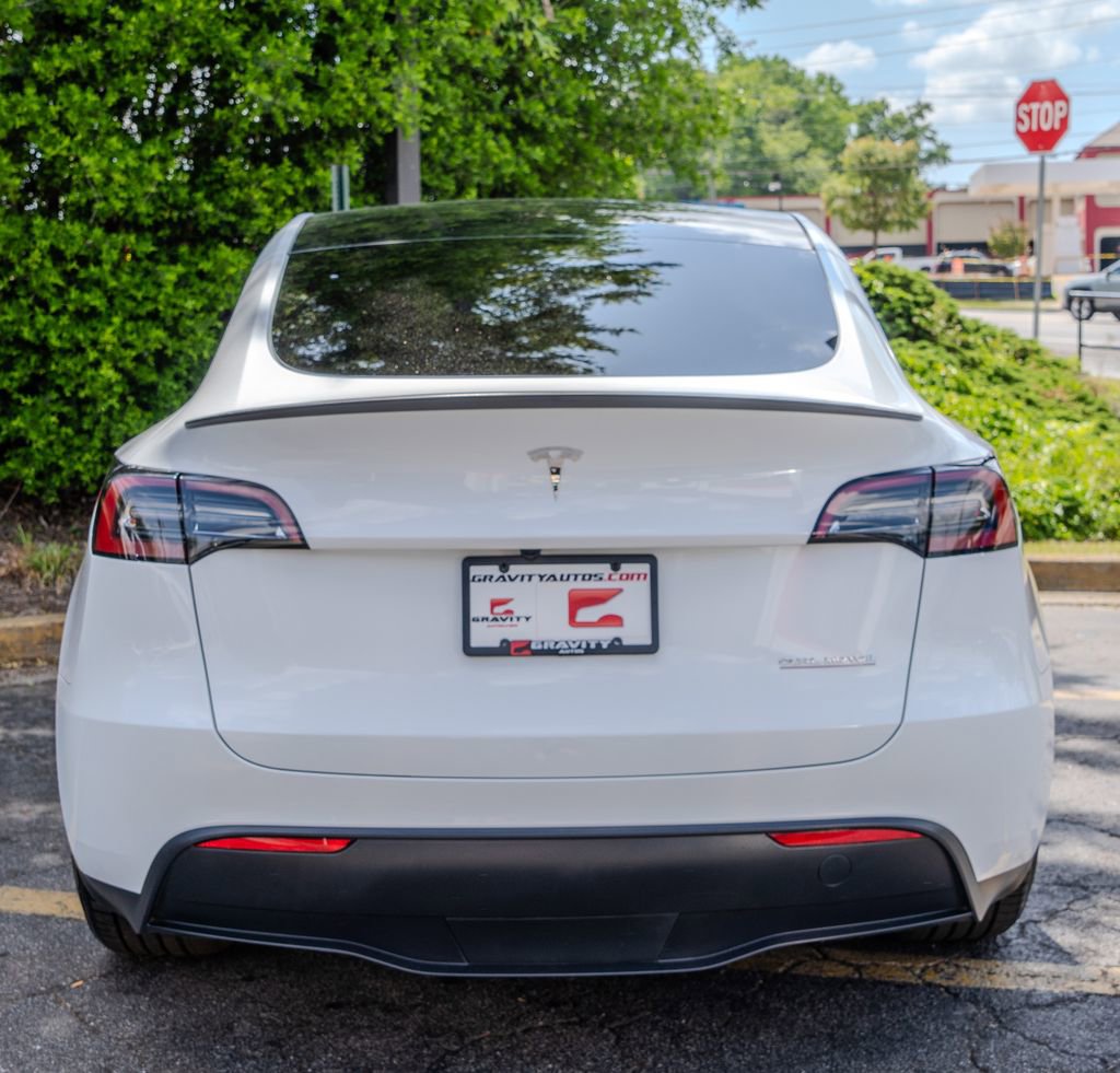 Used 2024 Tesla Model Y Performance AWD/4WD image 23