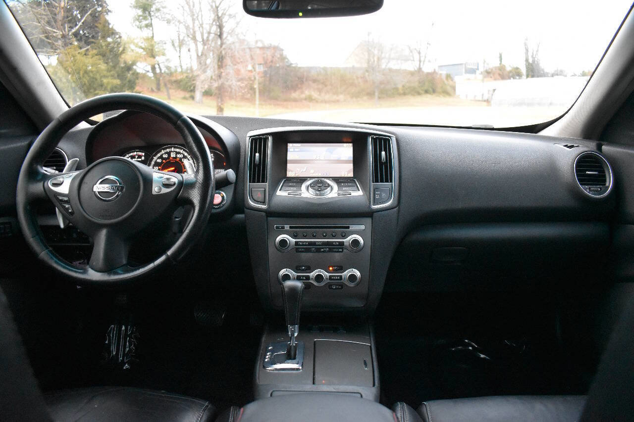 Used 2013 Nissan Maxima 3.5 SV w/ Sport Pkg image 18