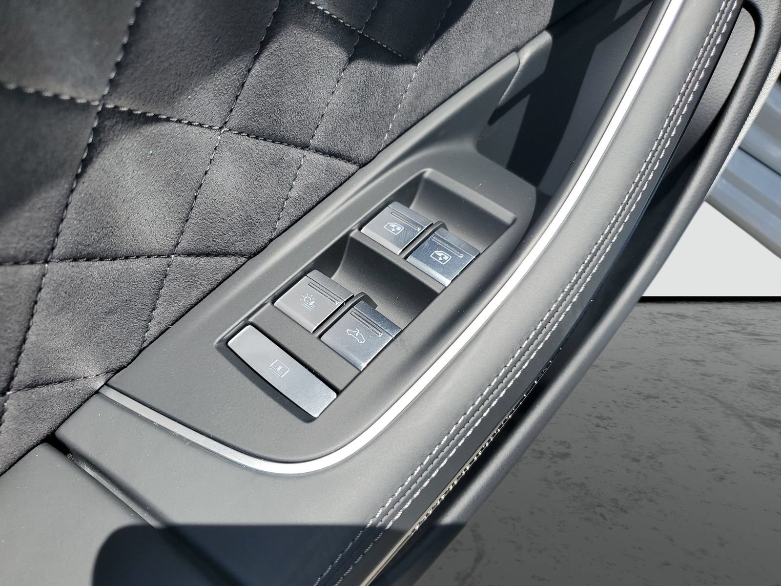 New 2026 Audi S8 AWD/4WD image 17