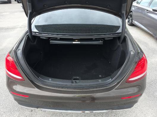 Used 2018 Mercedes-Benz E 300 w/ Premium 1 Package image 7