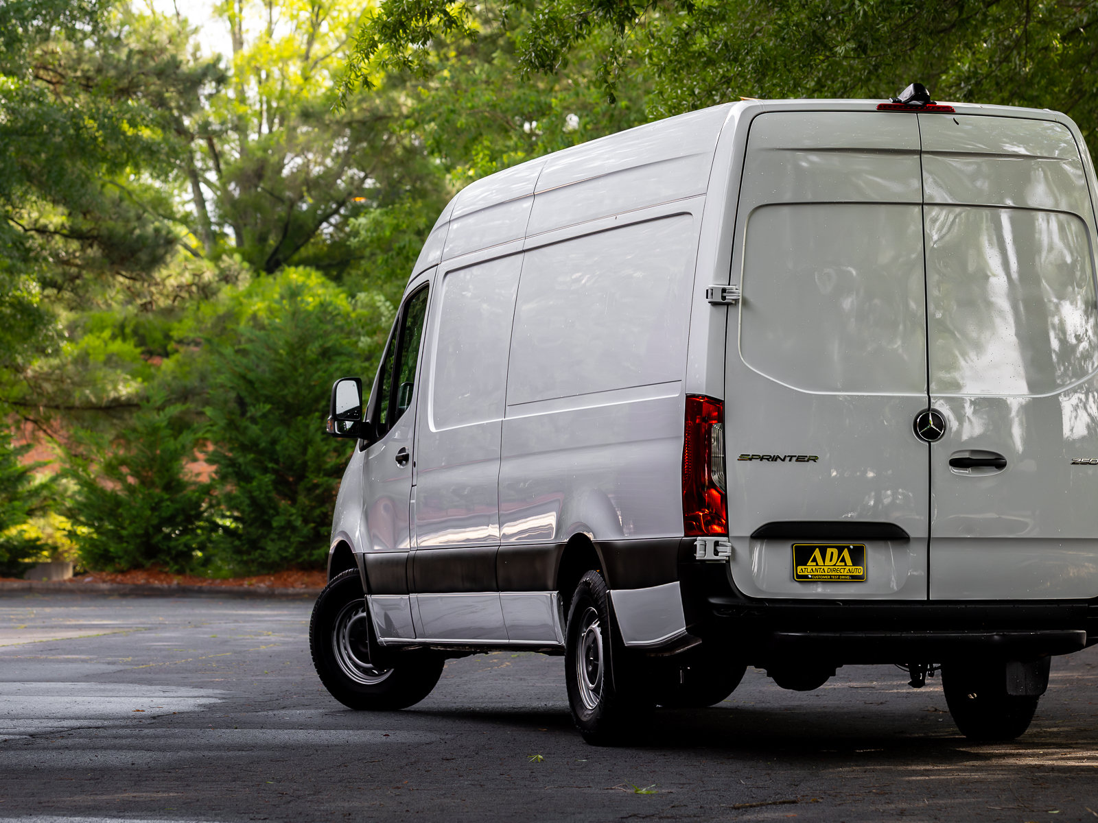 Used 2022 Mercedes-Benz Sprinter 2500 image 29