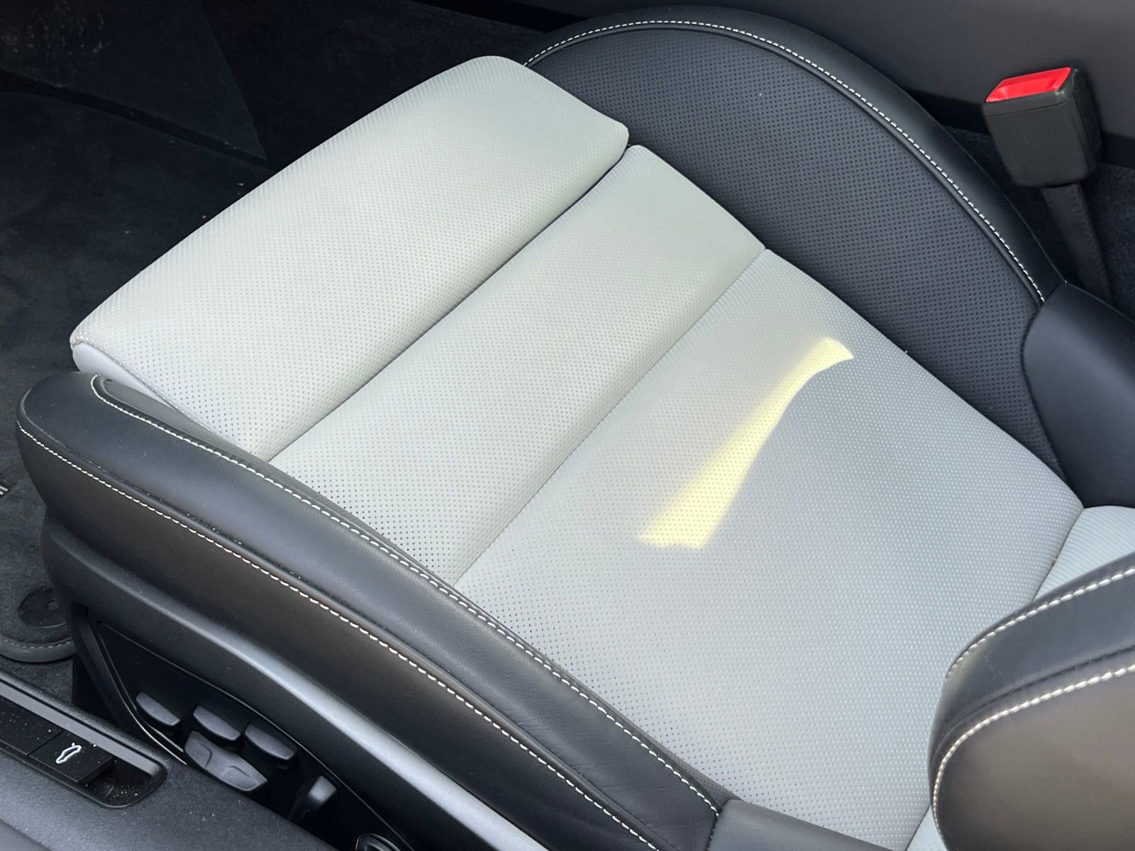 Certified 2024 Porsche 911 Targa 4 GTS image 30