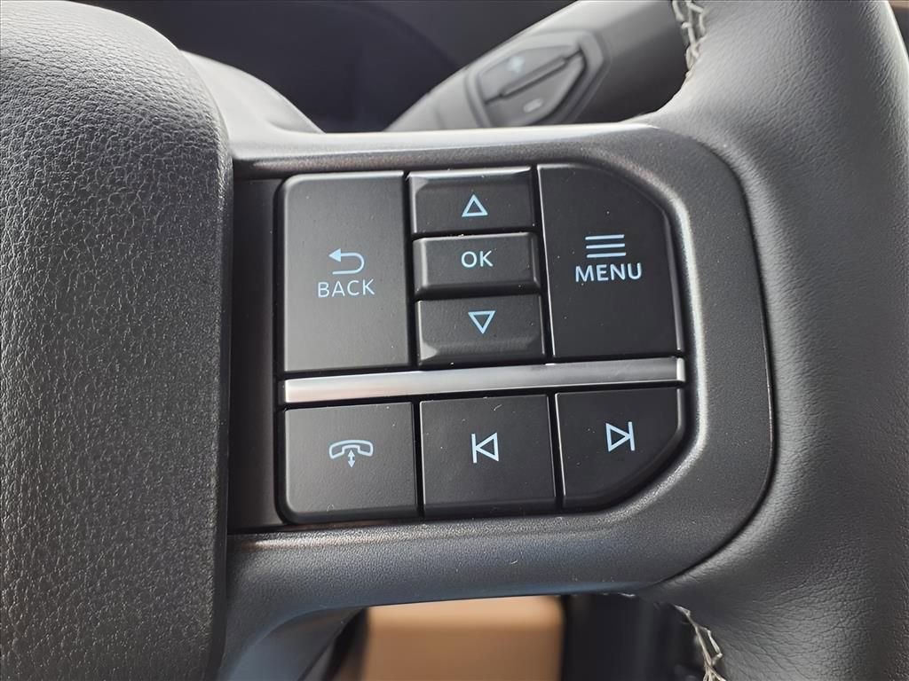 New 2026 Ford F250 Lariat w/ FX4 Off-Road Package image 16