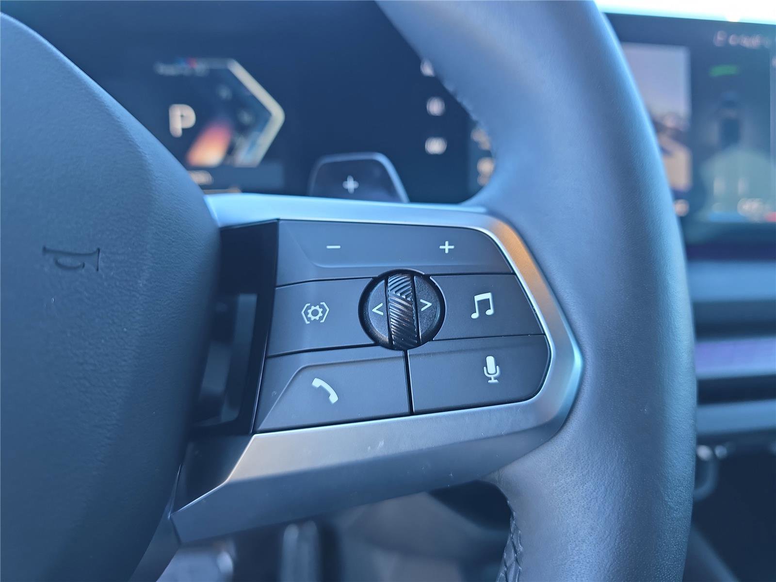 Certified 2025 BMW 228i xDrive w/ M Sport Package image 22