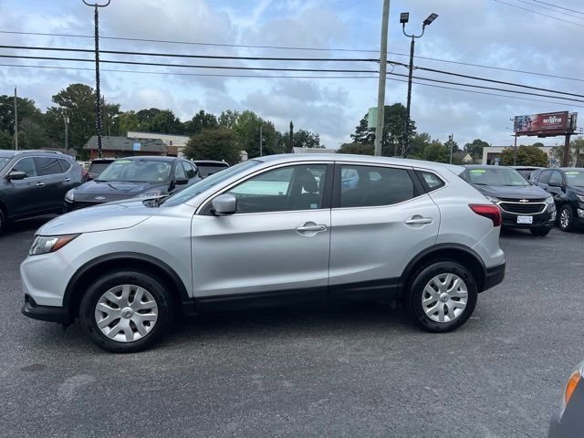 Used 2019 Nissan Rogue Sport S image 3