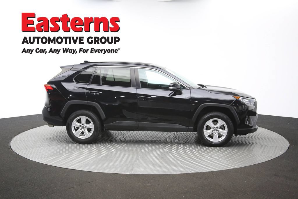 Used 2021 Toyota RAV4 XLE AWD/4WD image 44