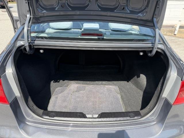 Used 2008 Hyundai Elantra GLS FWD image 15