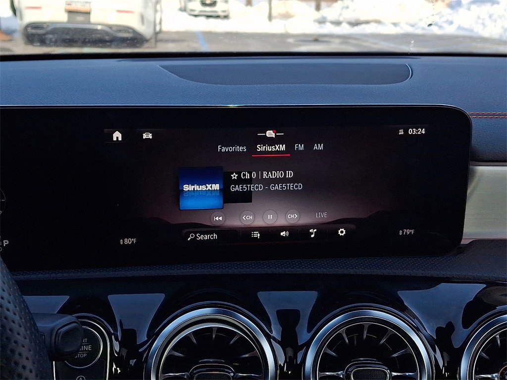 Used 2024 Mercedes-Benz CLA 250 4MATIC image 3