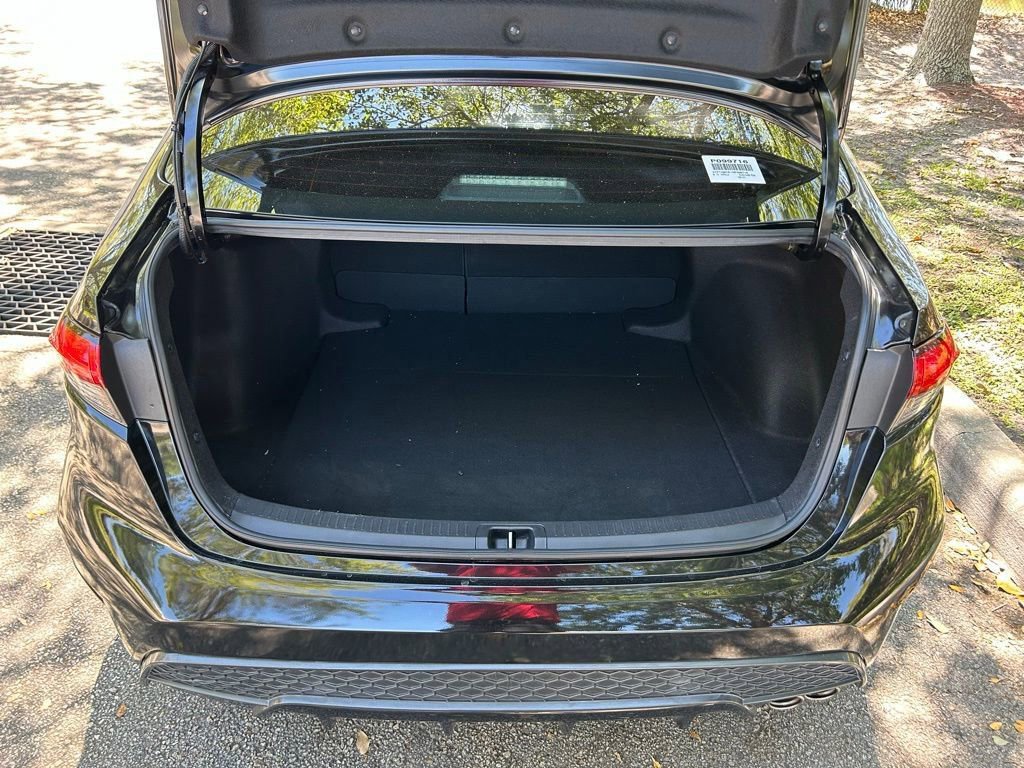 Used 2022 Toyota Corolla XSE image 10