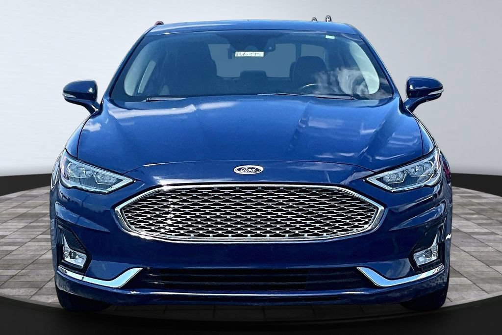 Used 2019 Ford Fusion Titanium FWD image 3