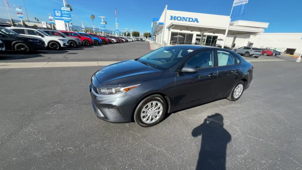 Used 2023 Kia Forte LX image 4