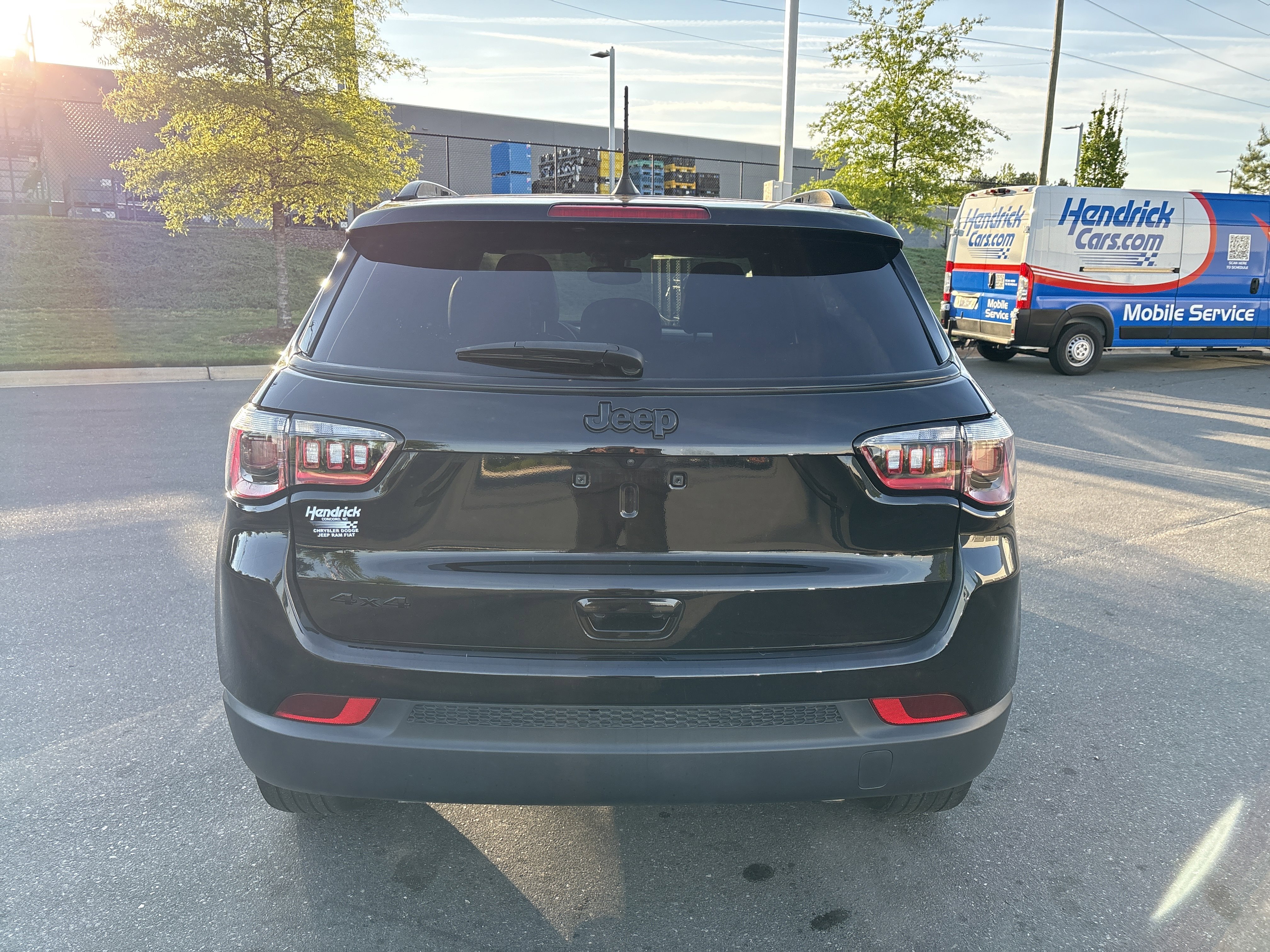 Used 2023 Jeep Compass Altitude AWD/4WD image 8