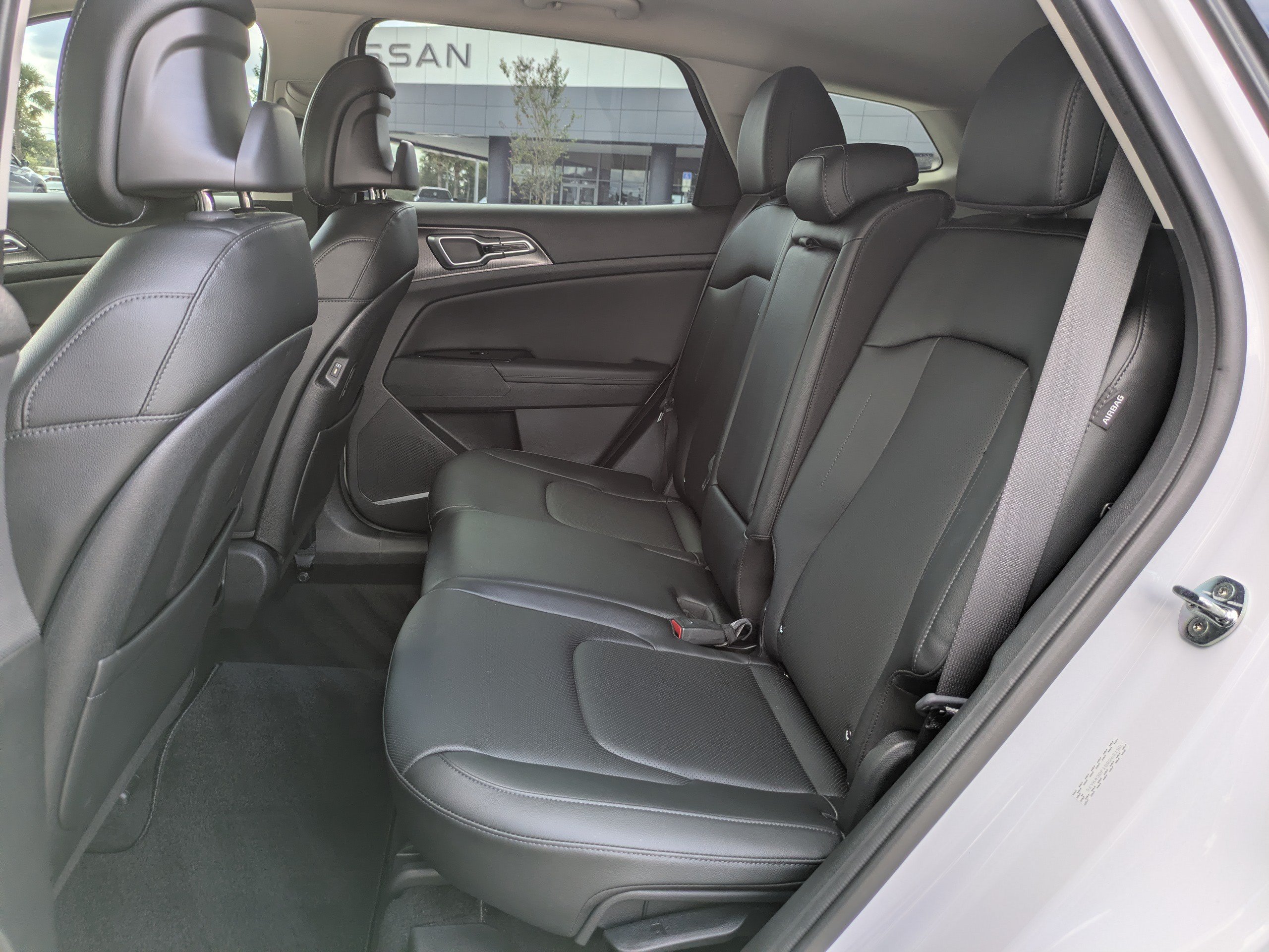 Used 2025 Kia Sportage SX FWD image 15