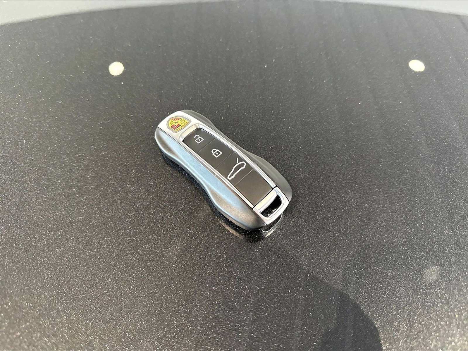 New 2026 Porsche Panamera 4 AWD/4WD image 21