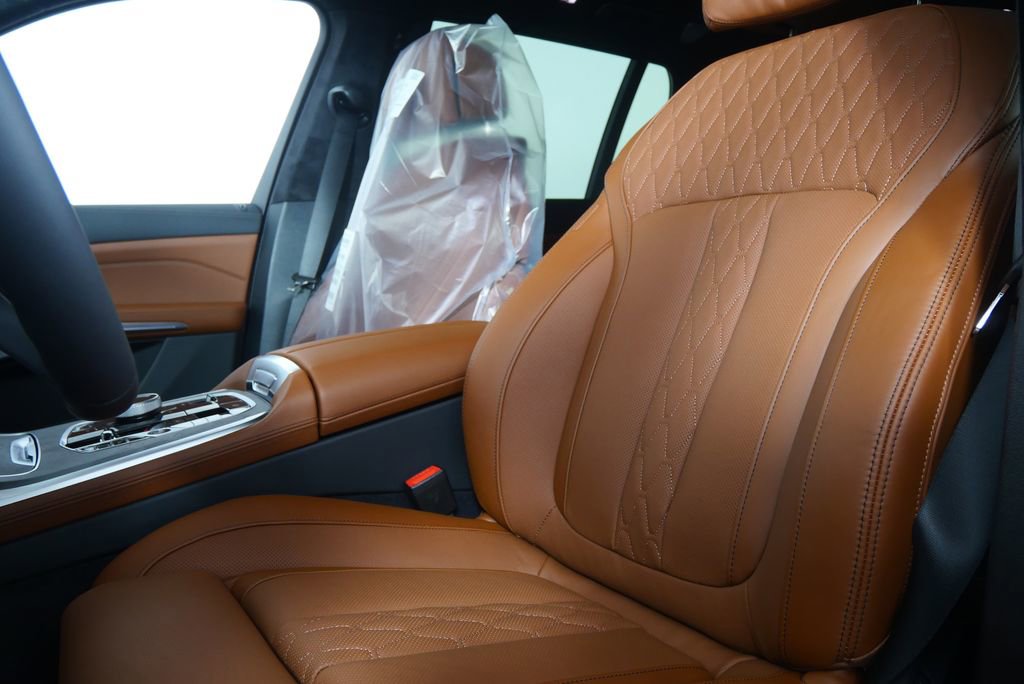 New 2026 BMW X7 xDrive40i w/ Executive Package image 12