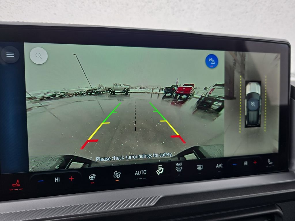 Used 2025 Ford Bronco Sport Badlands image 16