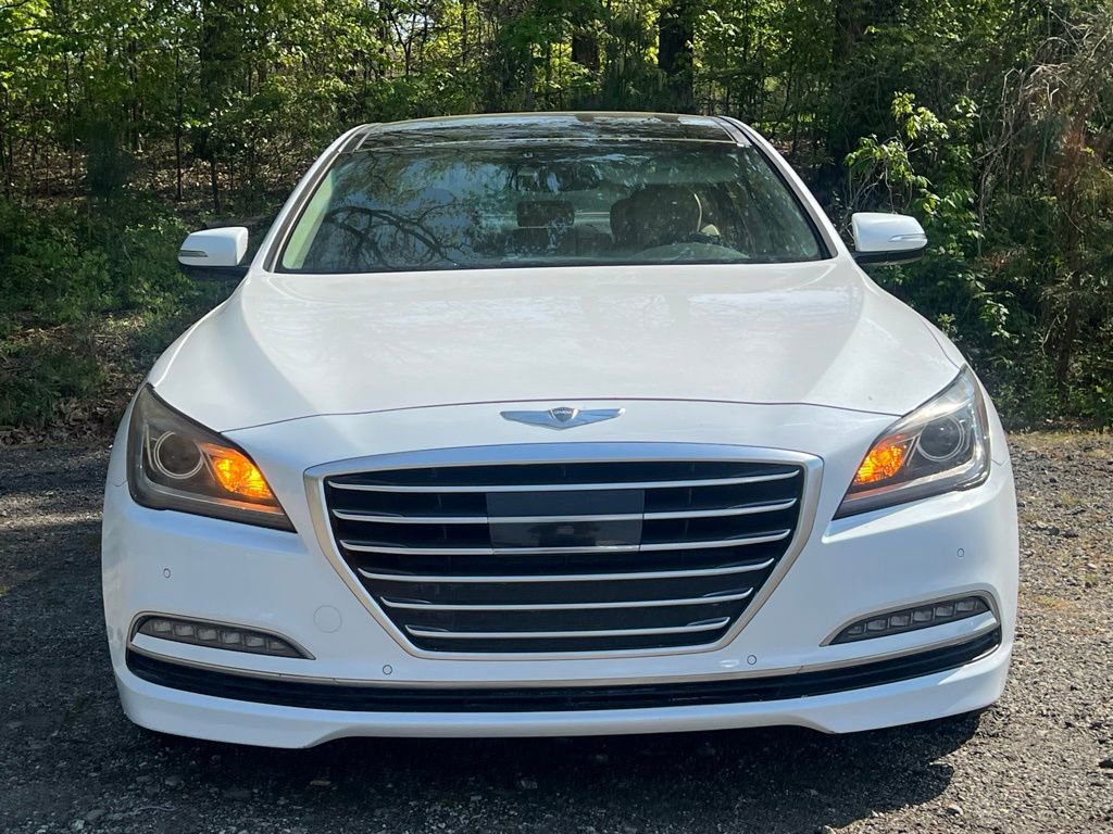 Used 2015 Hyundai Genesis 5.0 RWD image 8