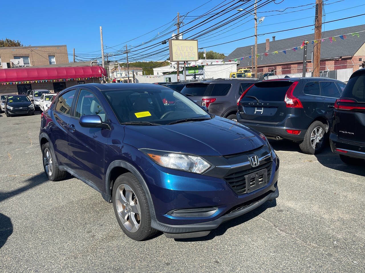 Used 2017 Honda HR-V LX image 11