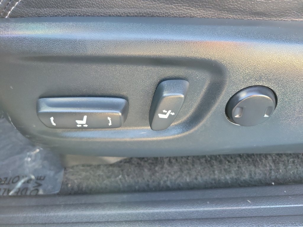 Used 2022 Toyota 4Runner Limited RWD image 19
