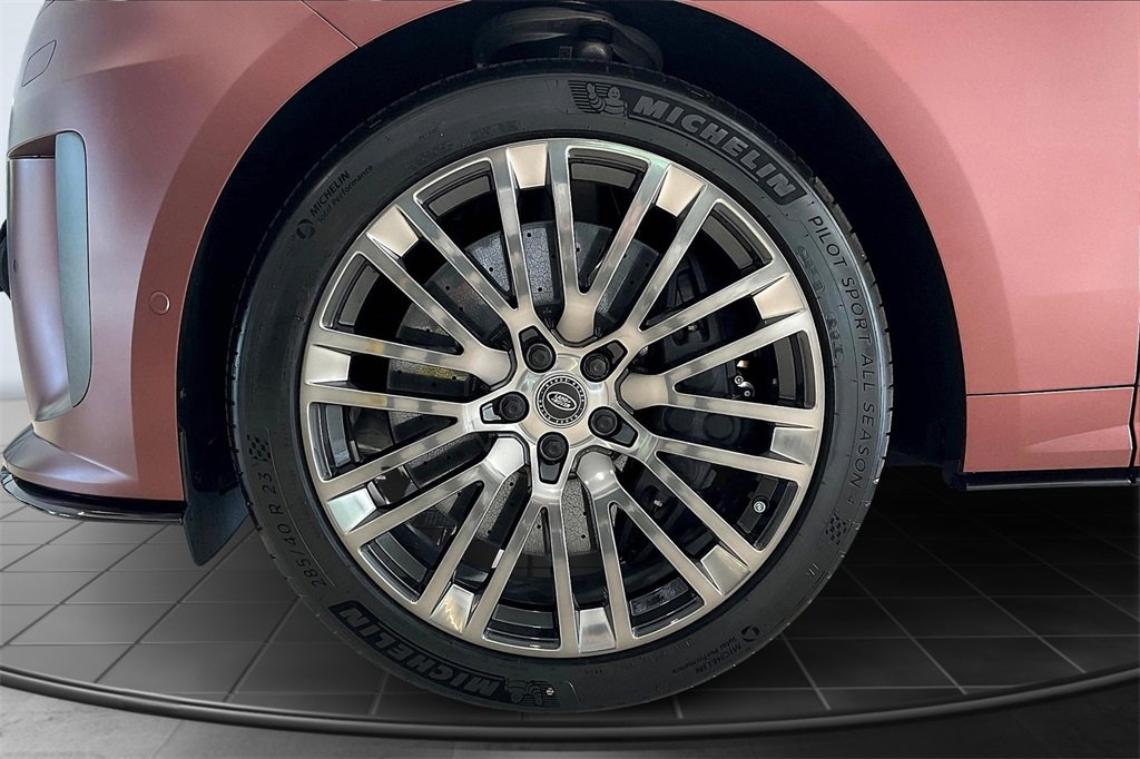 New 2025 Land Rover Range Rover Sport SV Edition Two image 11