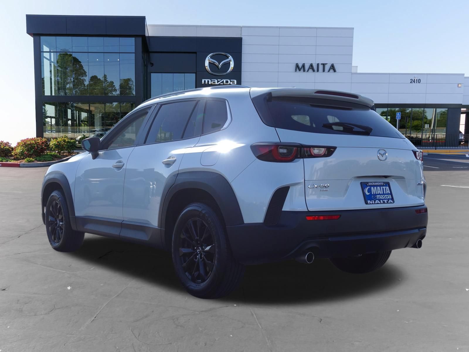 Certified 2025 MAZDA CX-50 AWD 2.5 S w/ Premium Package image 7