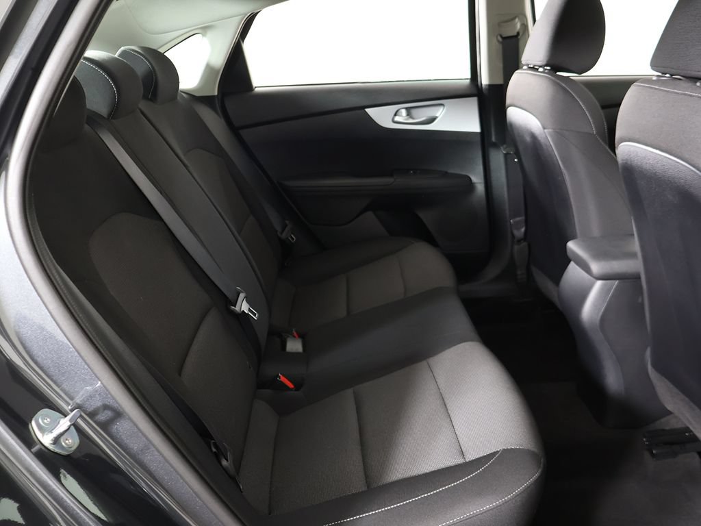 Certified 2024 Kia Forte LXS w/ LXS Technology Package FWD image 32