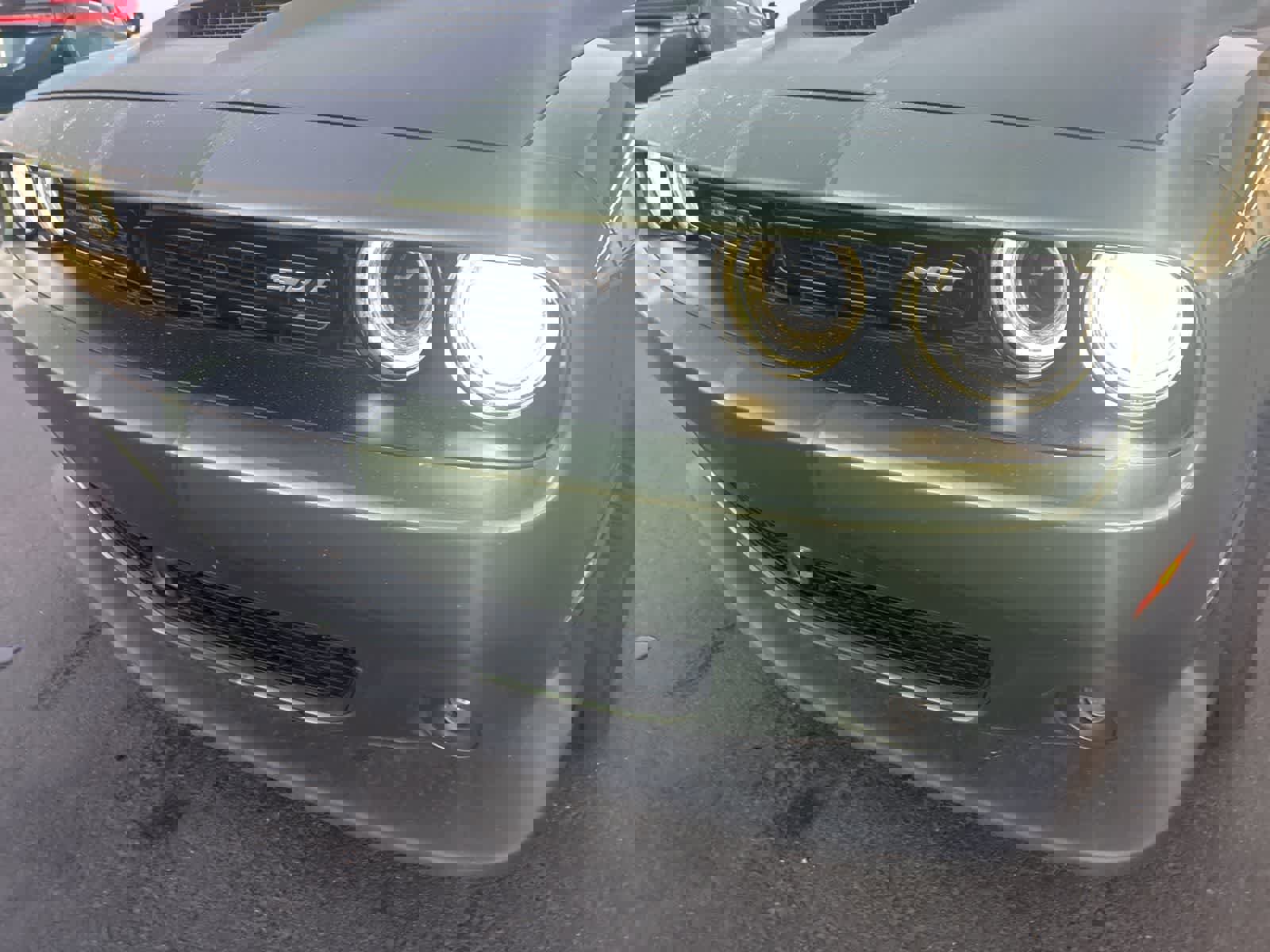 Used 2018 Dodge Challenger SRT w/ Technology Group image 17