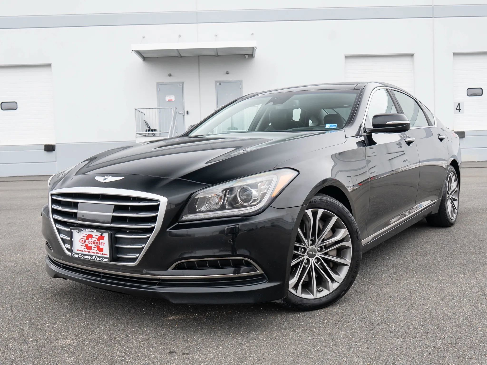 Used 2015 Hyundai Genesis 3.8 w/ Option Group 04 image 1
