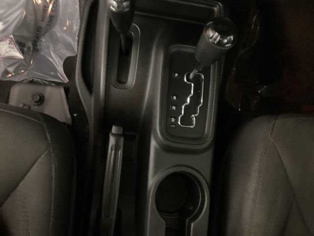 Used 2018 Jeep Wrangler Unlimited Sport AWD/4WD image 20