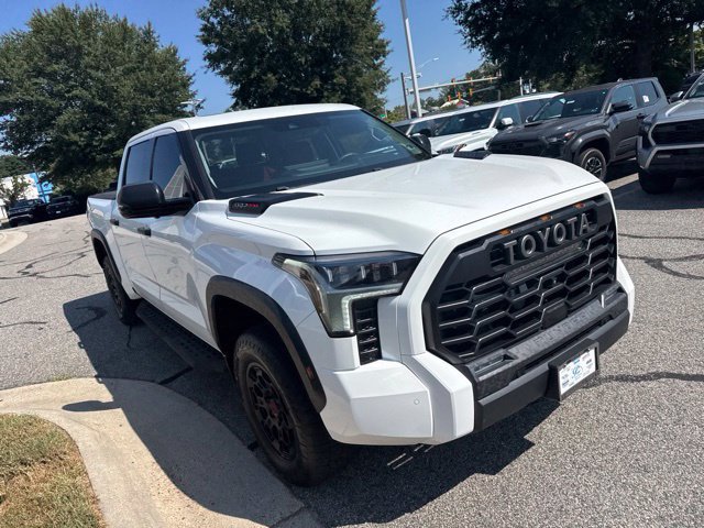 Used 2022 Toyota Tundra TRD Pro AWD/4WD image 5