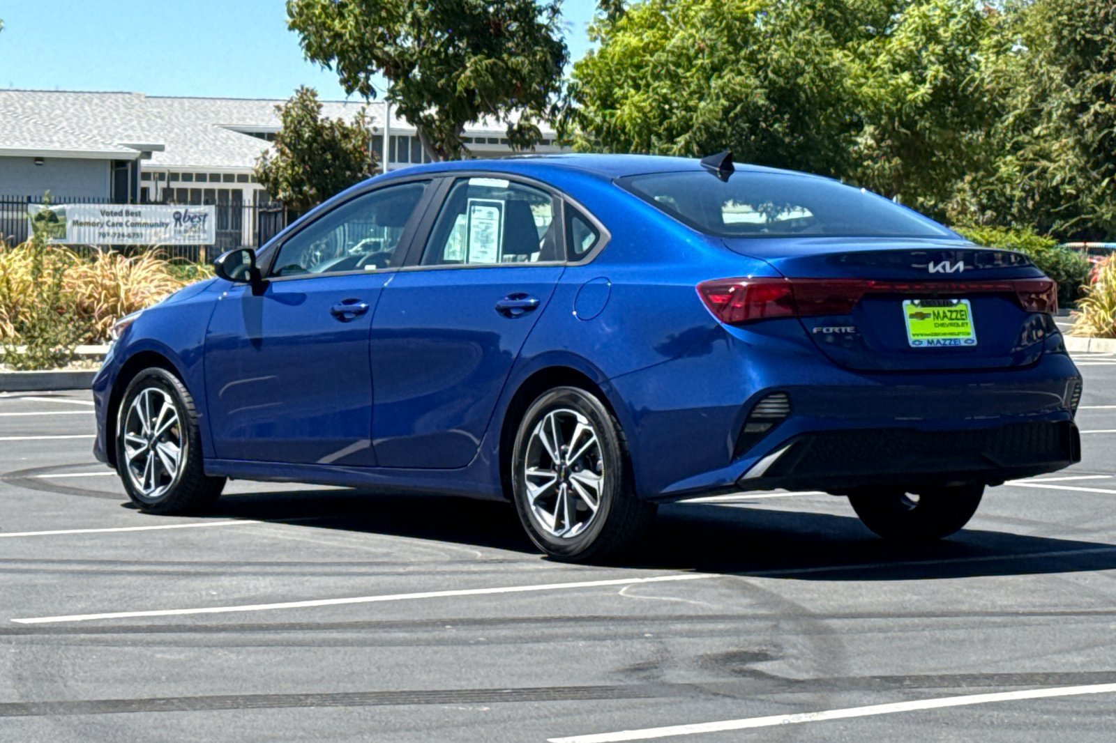 Used 2023 Kia Forte LXS FWD image 3