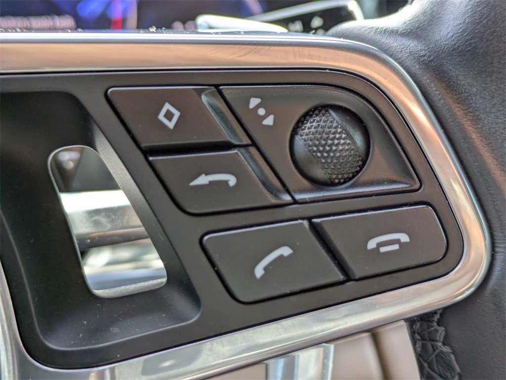 Used 2018 Porsche Panamera 4 image 31