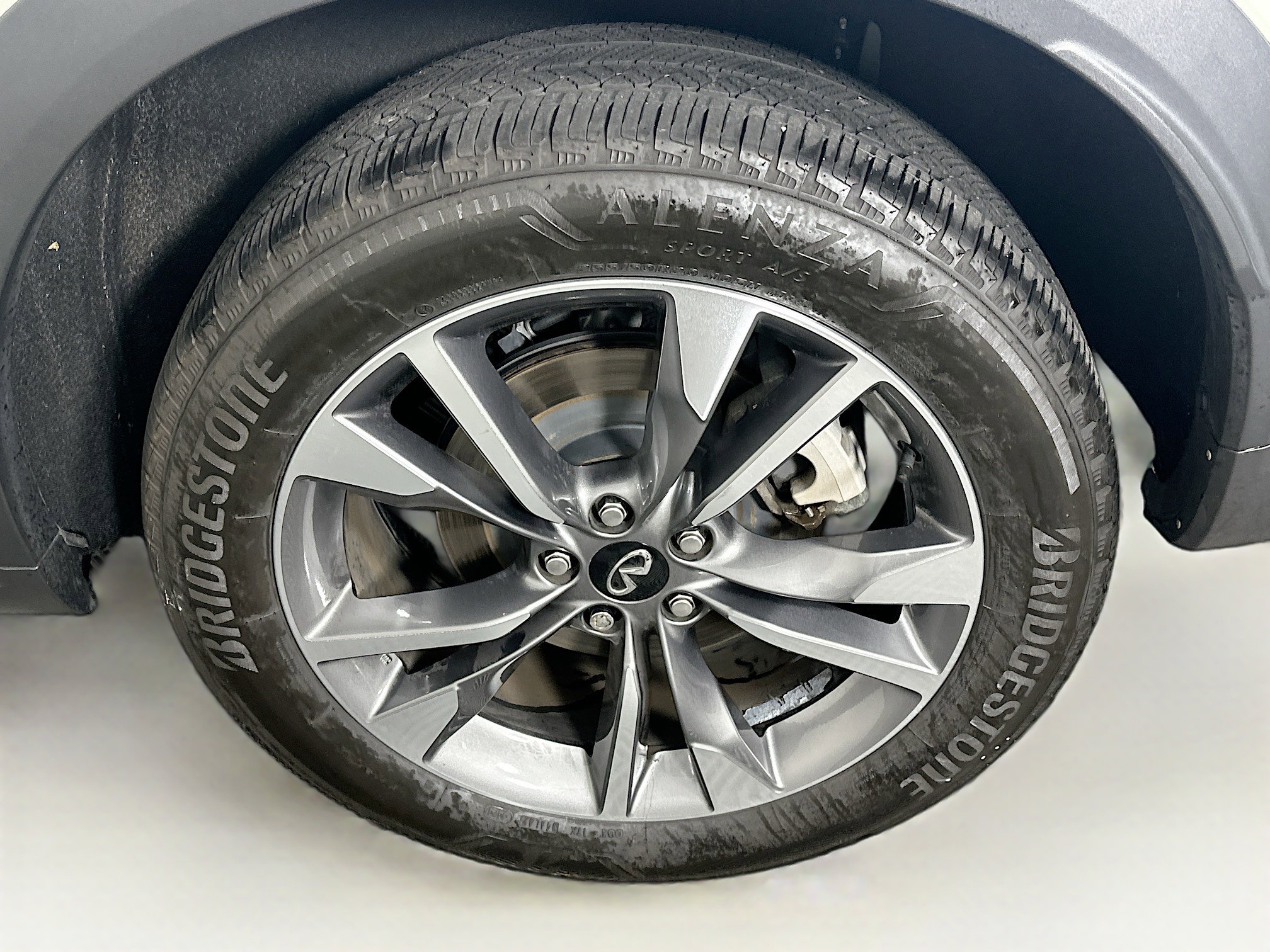 Used 2023 INFINITI QX60 Luxe FWD image 11
