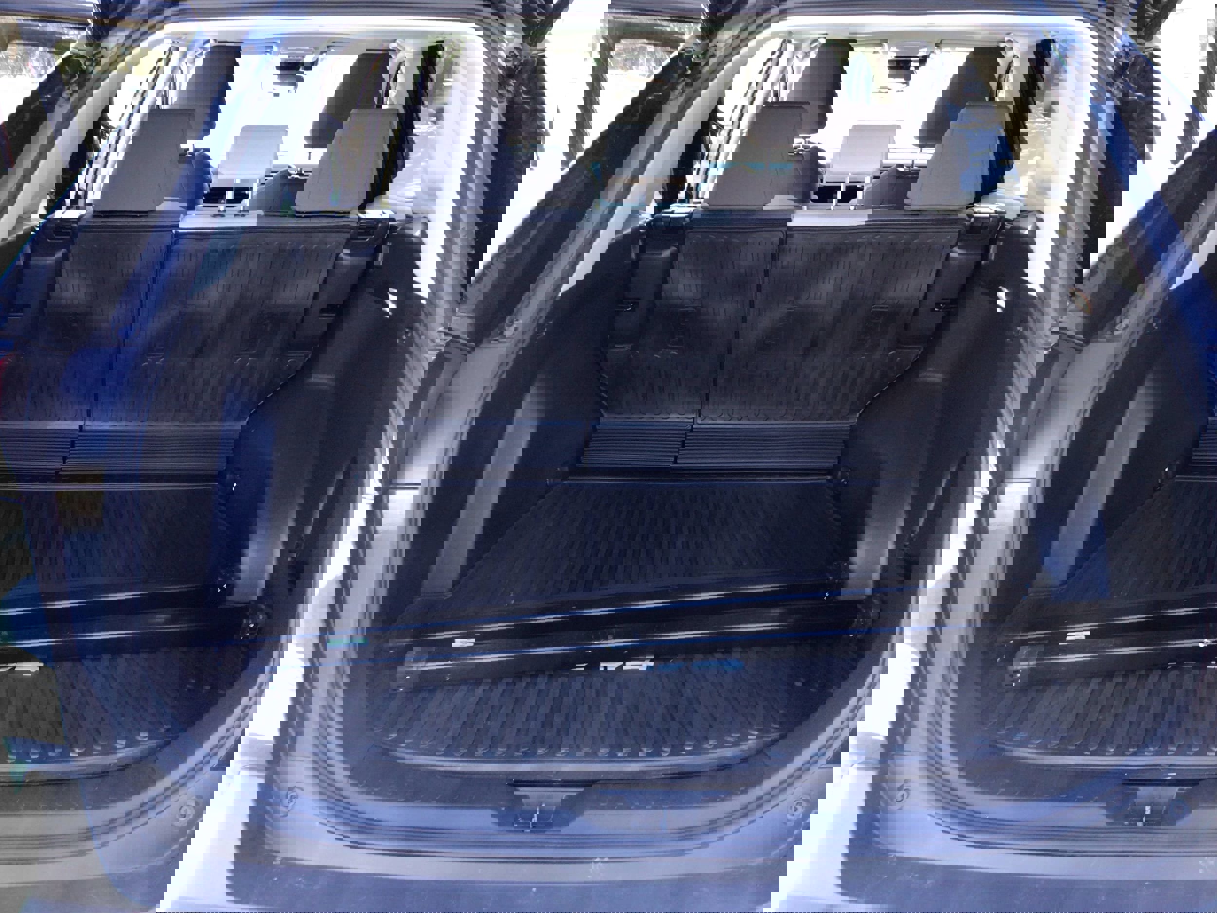 Used 2023 Toyota RAV4 XLE image 14