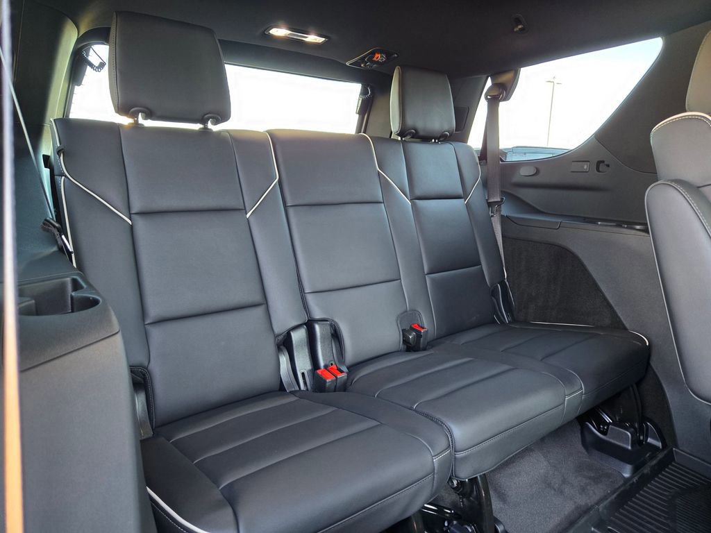 New 2026 Cadillac Escalade Luxury w/ Touring Package image 31