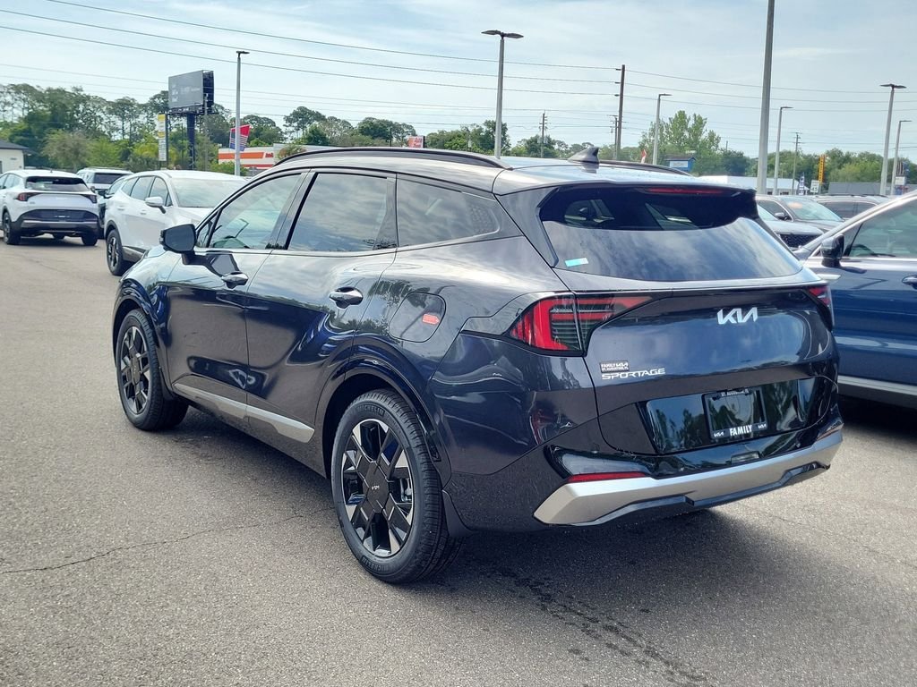 New 2026 Kia Sportage SX FWD image 4