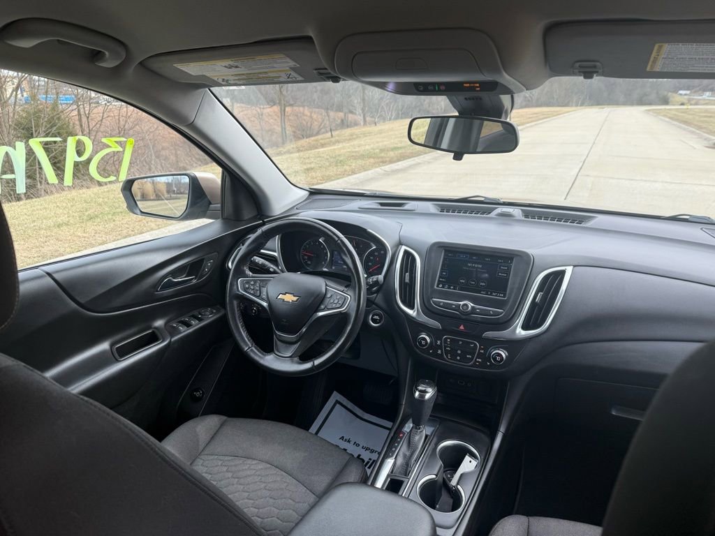 Used 2019 Chevrolet Equinox LT w/ Driver Convenience Package image 20