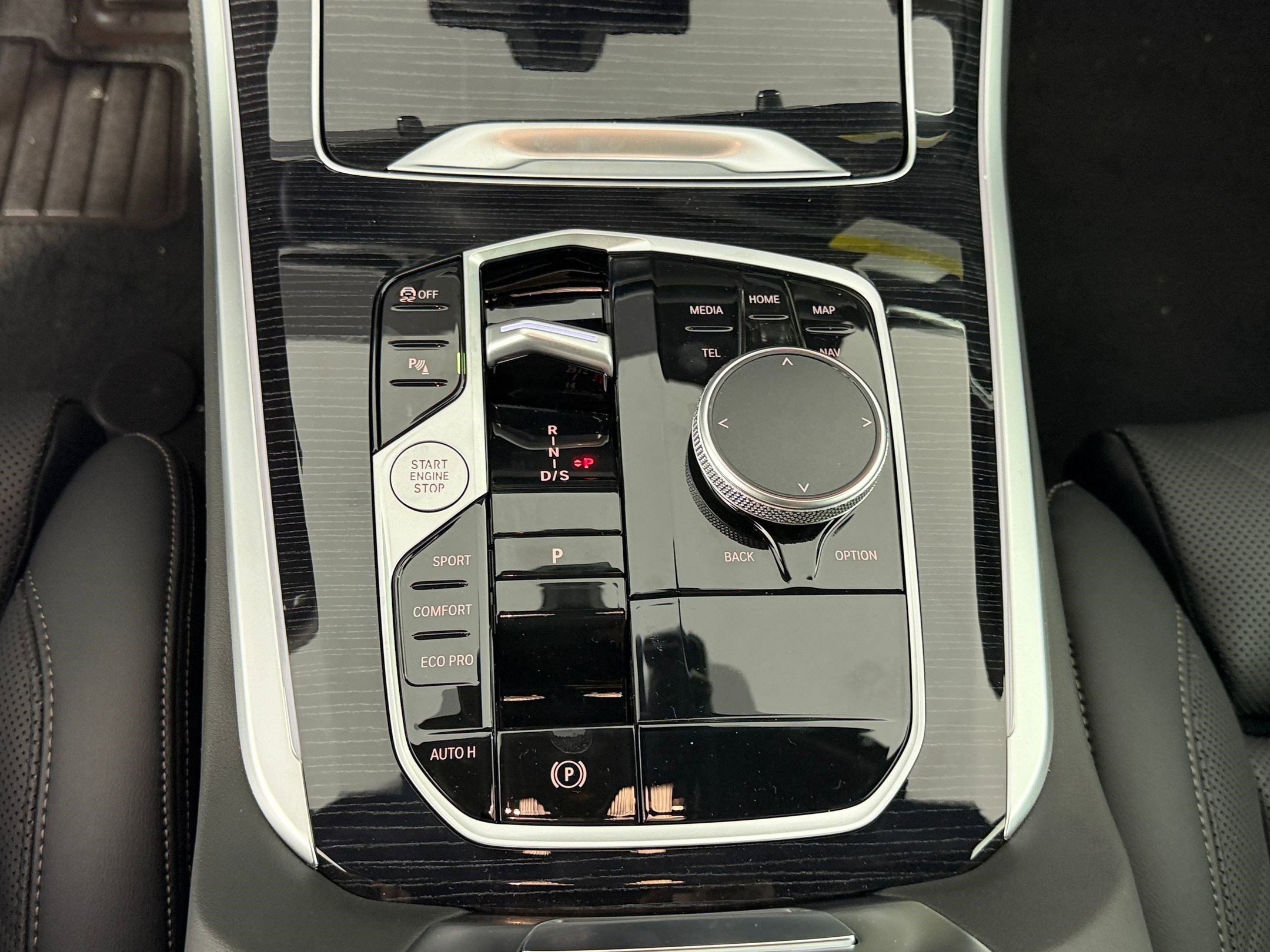 New 2026 BMW X5 sDrive40i w/ M Sport Package RWD image 27