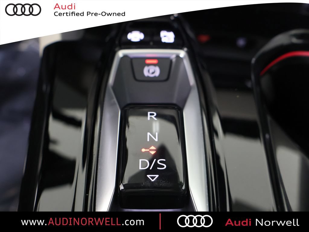 Certified 2025 Audi Q5 Premium w/ Convenience Package AWD/4WD image 4