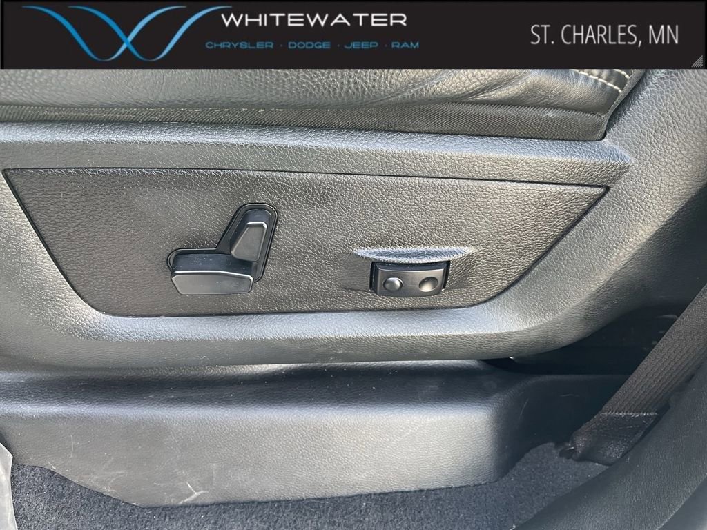 Used 2019 RAM 3500 Limited image 14