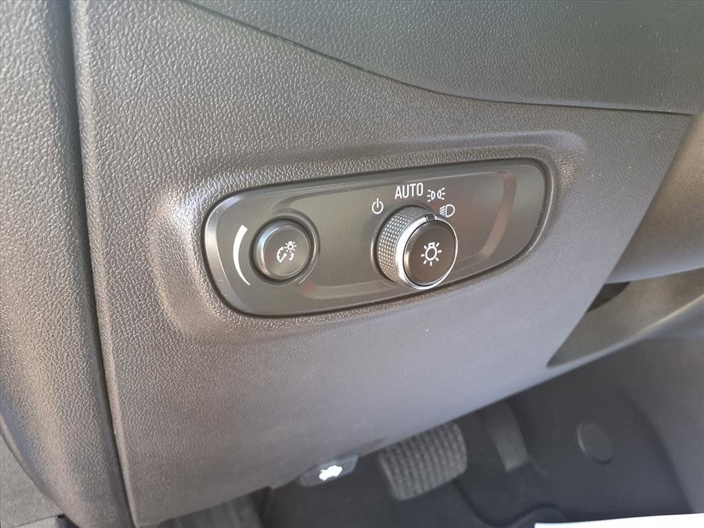 Used 2024 Chevrolet Equinox RS image 15