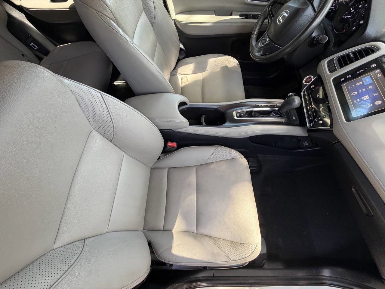 Used 2016 Honda HR-V EX-L image 13