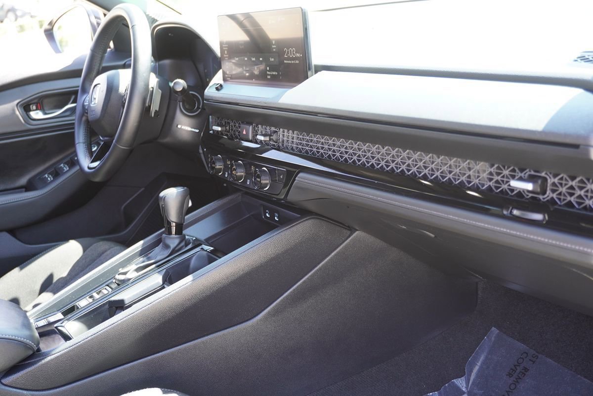 Used 2024 Honda Accord Sport image 13
