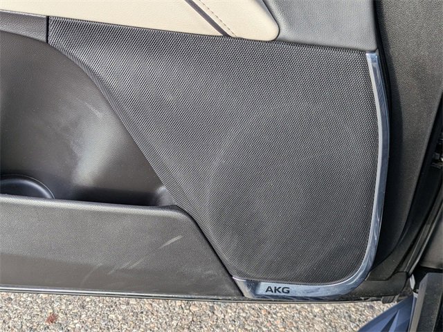 Certified 2023 Cadillac Escalade Sport w/ Touring Package image 18