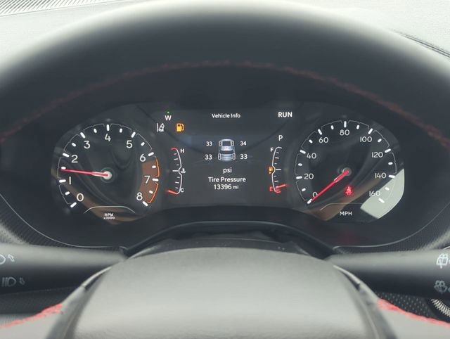 Used 2024 Jeep Compass Trailhawk AWD/4WD image 16