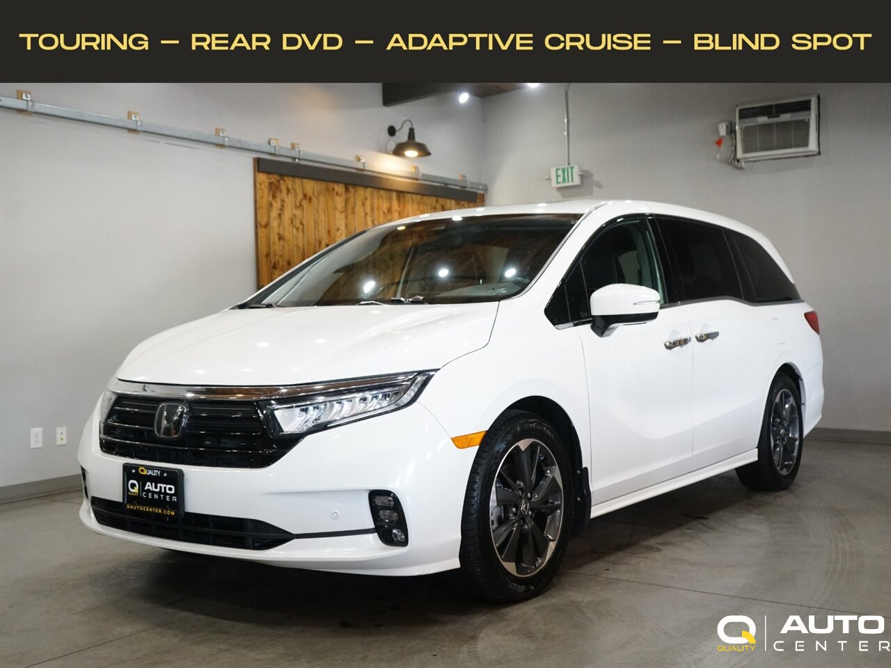 Used 2023 Honda Odyssey Touring image 1