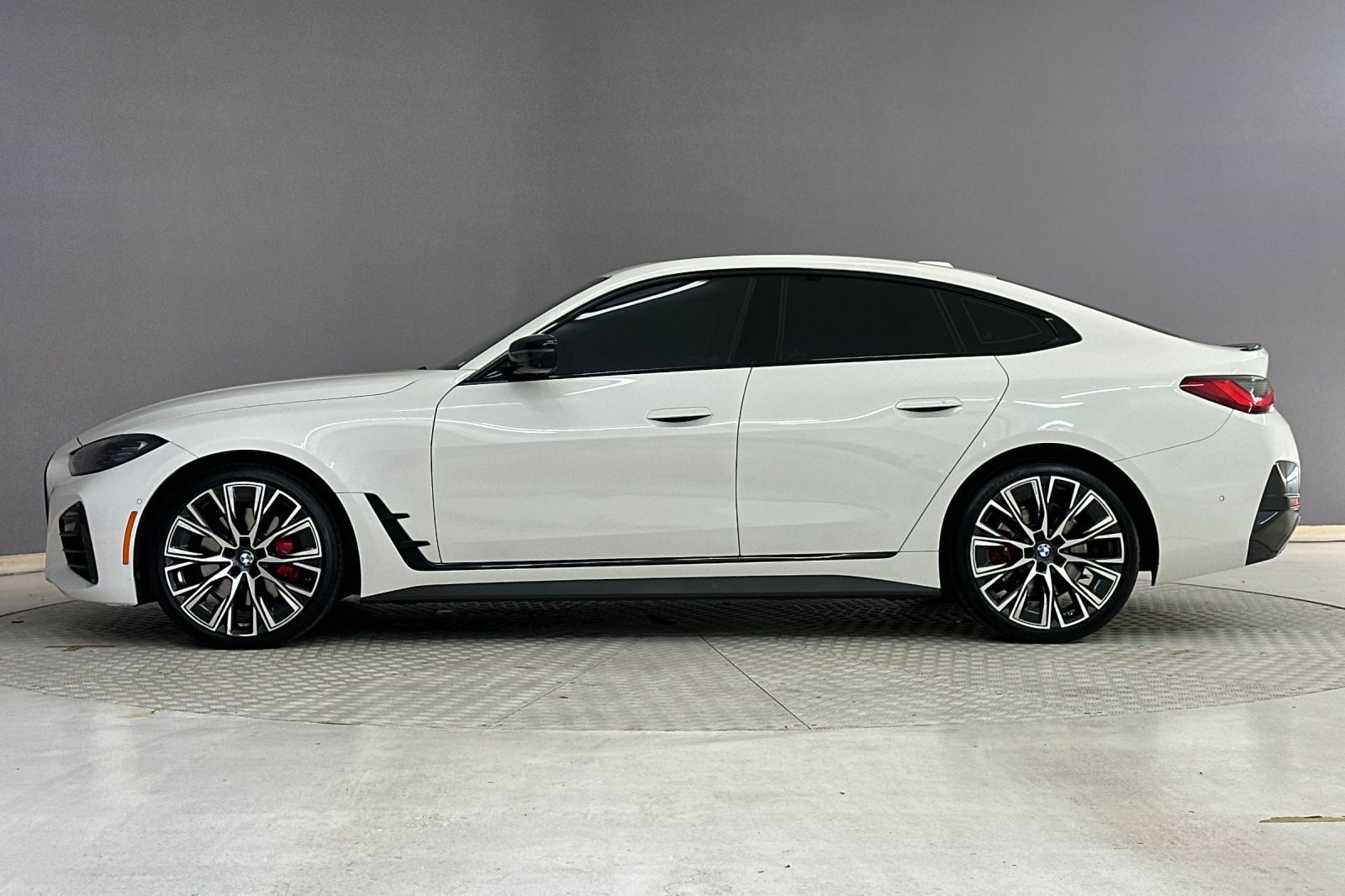 Certified 2023 BMW 430i Gran Coupe w/ M Sport Package RWD image 2