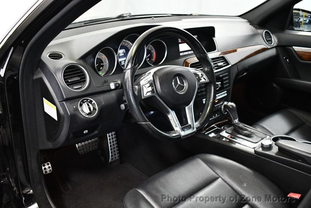 Used 2013 Mercedes-Benz C 300 4MATIC Sedan w/ Premium 1 Pkg image 5