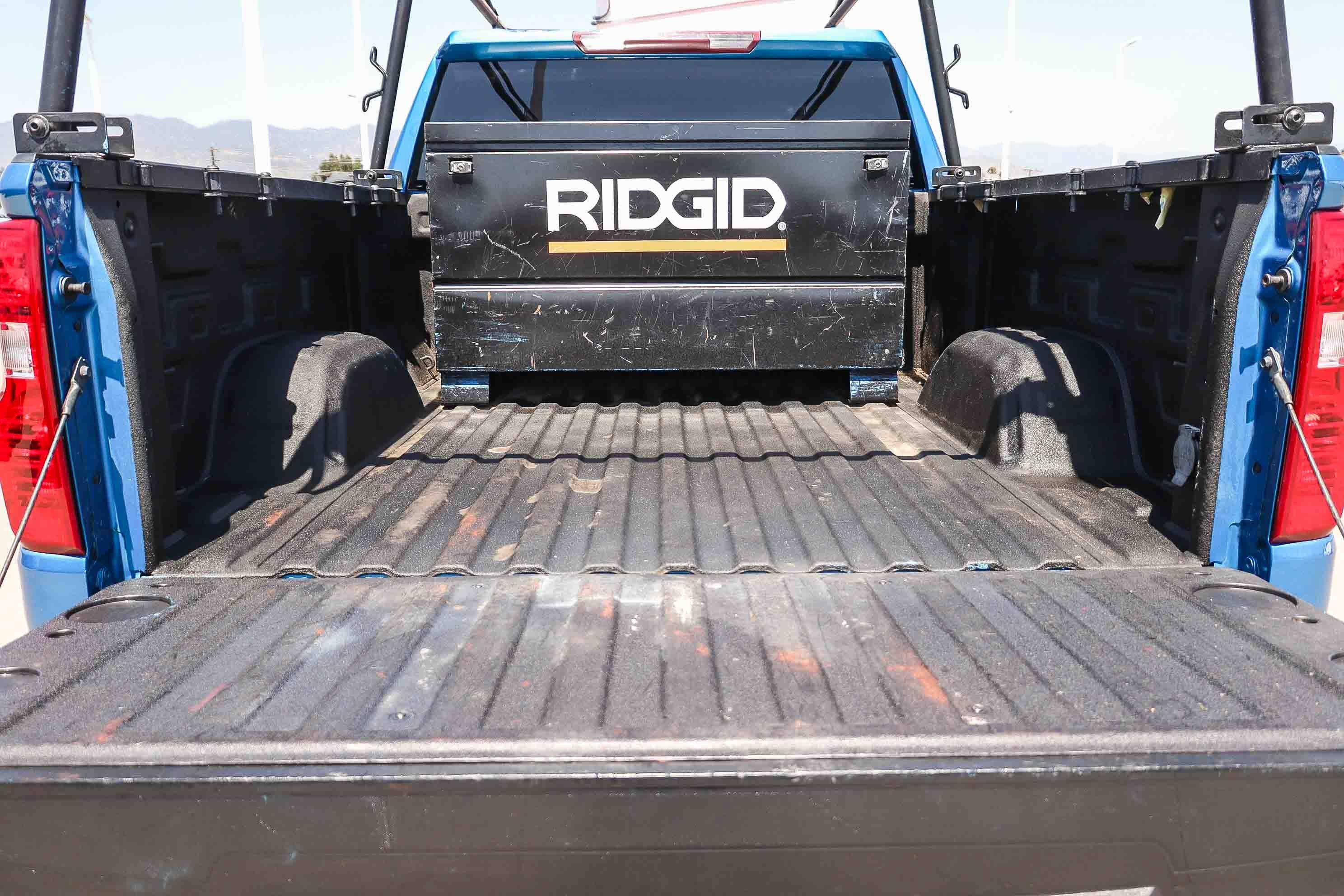 Used 2023 Chevrolet Silverado 1500 Custom AWD/4WD image 27