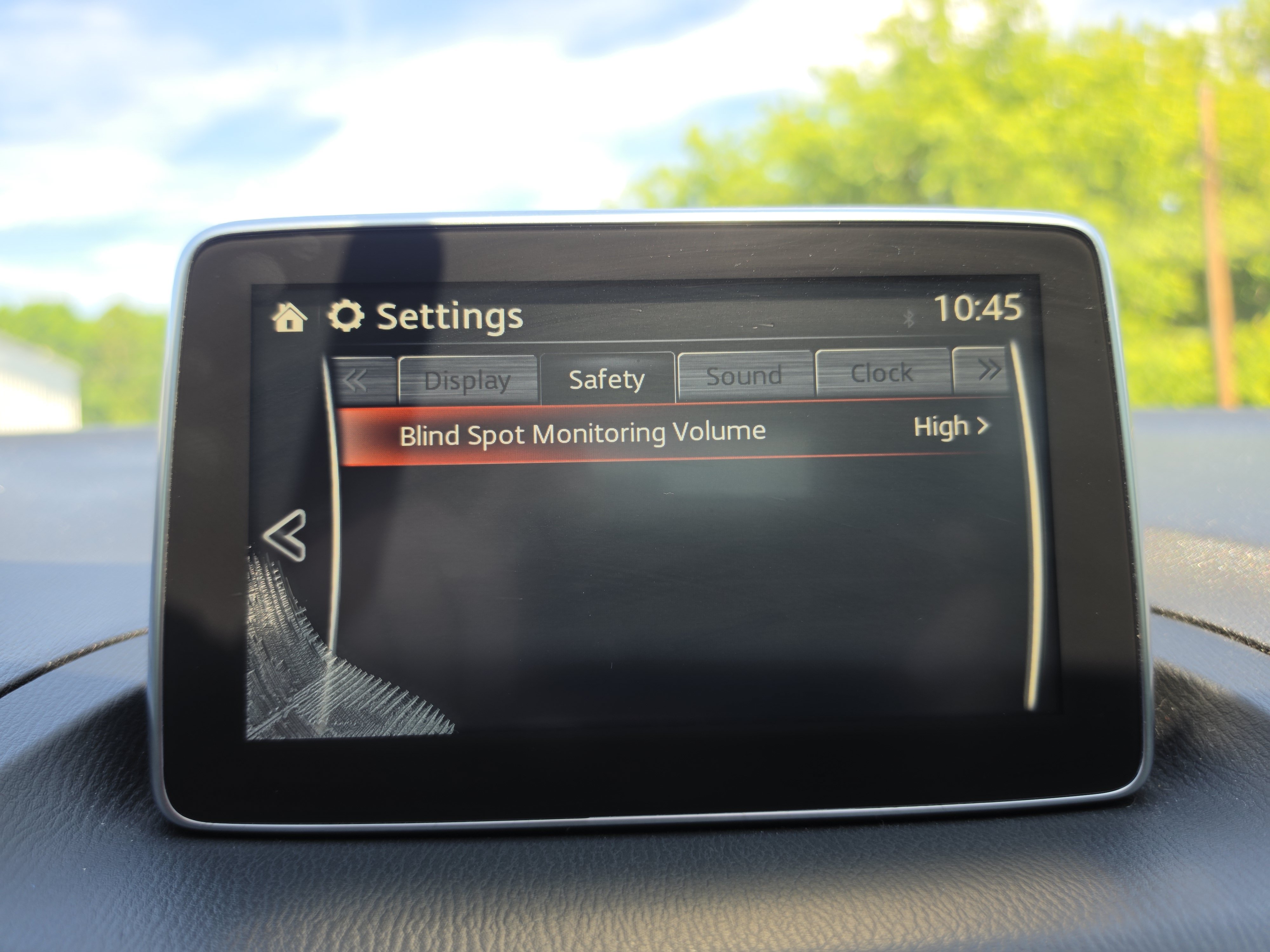 Used 2015 MAZDA MAZDA3 i Touring w/ Technology Package FWD image 34